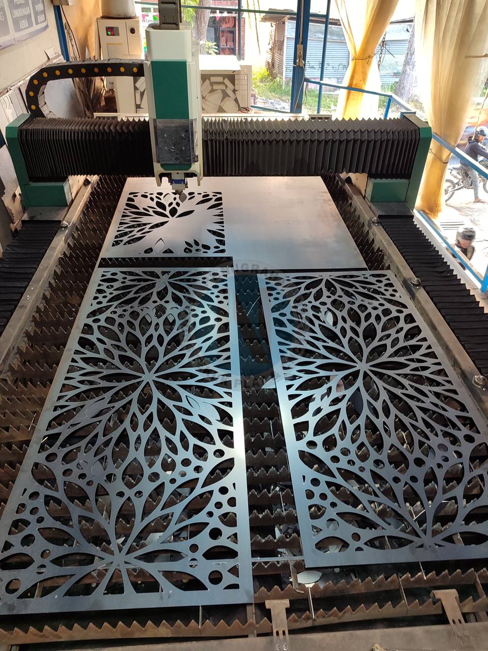 Laser Cutting Ornamen 1